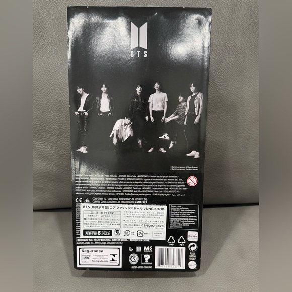 BTS V doll - Picture 2 of 2